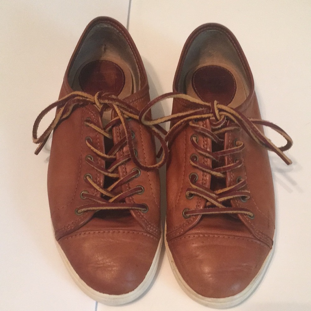 Frye genuine leather shoes